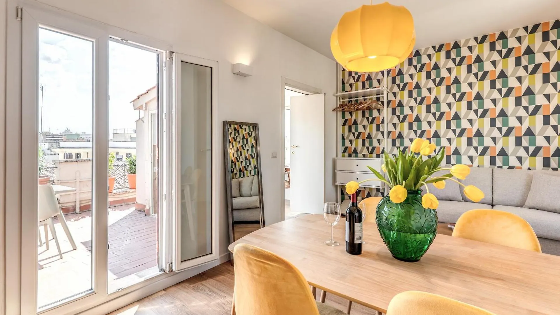 Apartment Attic With Terrace Spanish Steps Exclusive Rome Italy
