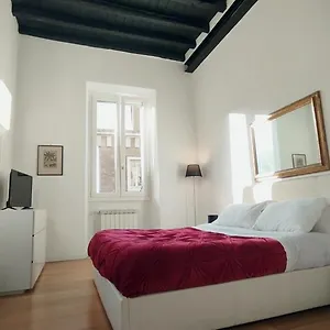 Casa Tiffany Piazza Di Spagna Apartment