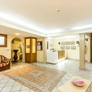 Hotel Tempio Di Pallade, Řím