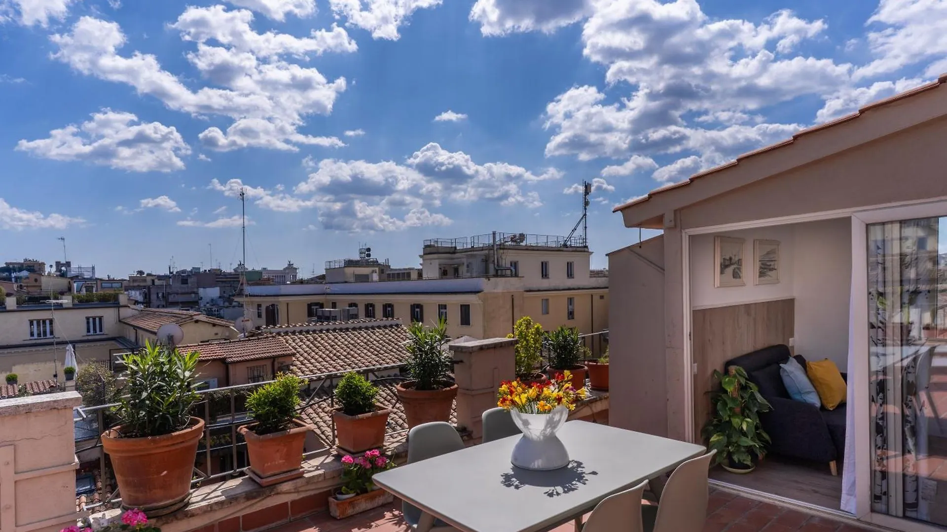 Apartment Attic With Terrace Spanish Steps Exclusive Rome