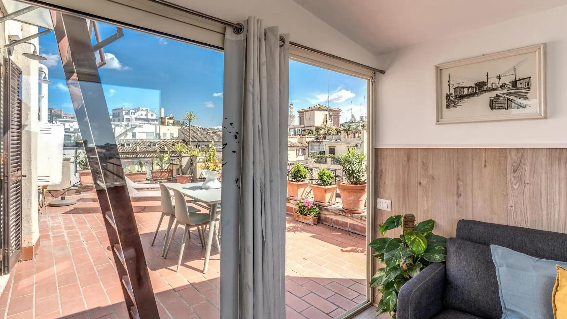 Attic With Terrace Spanish Steps Exclusive Rome 0*,  Italy